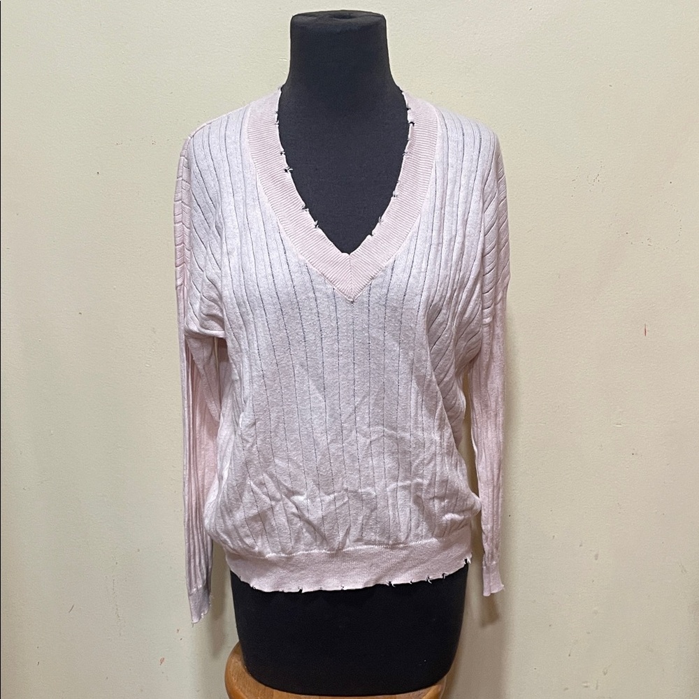 27 MILES Light Pink V-Neck Women's Sweater